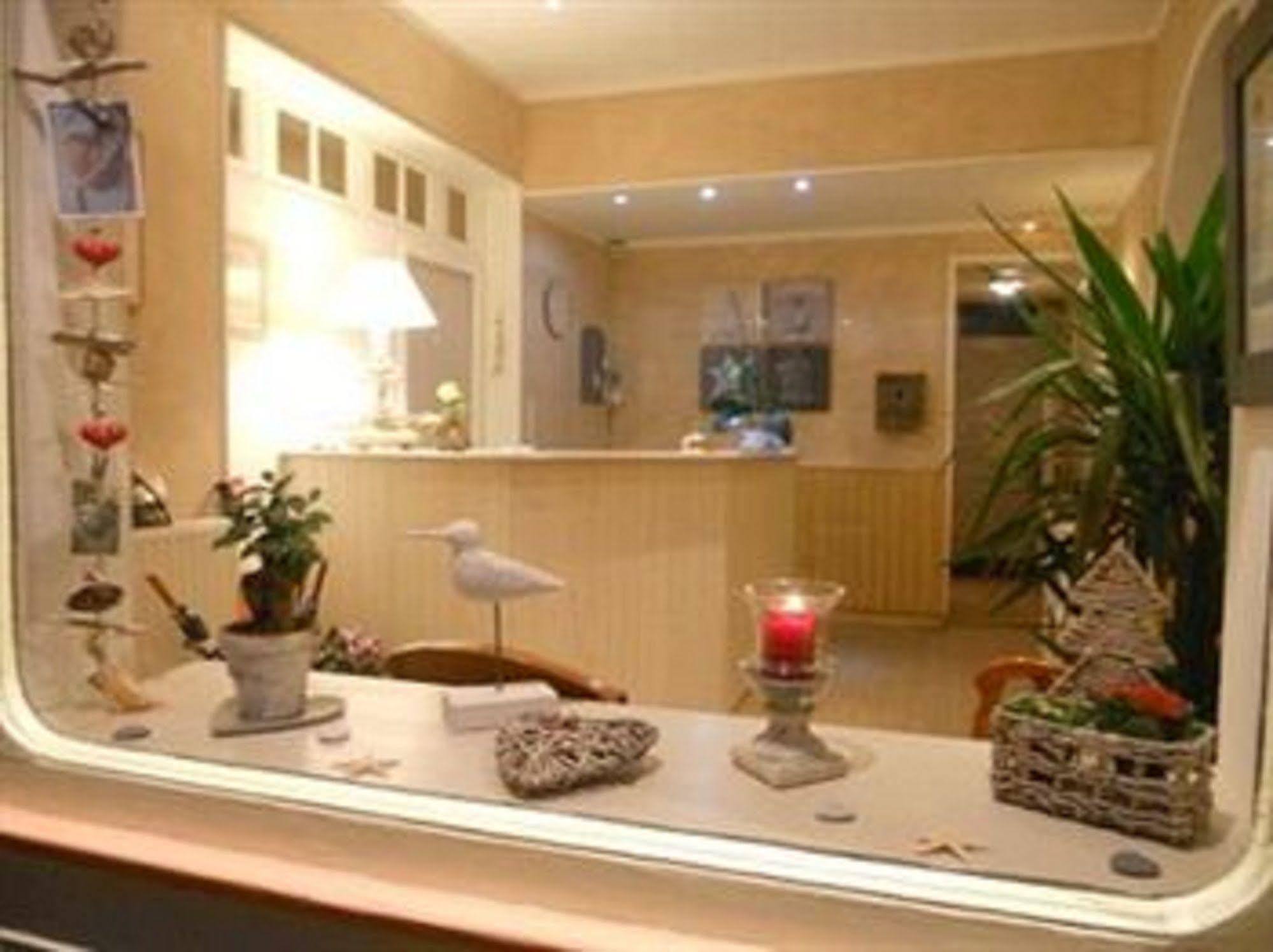 Hotel Des Falaises Вилер-сюр-Мер Екстериор снимка